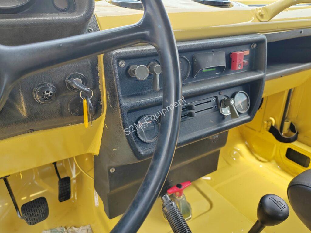 PEUGEOT P4 PEUGEOT P4 intérieur