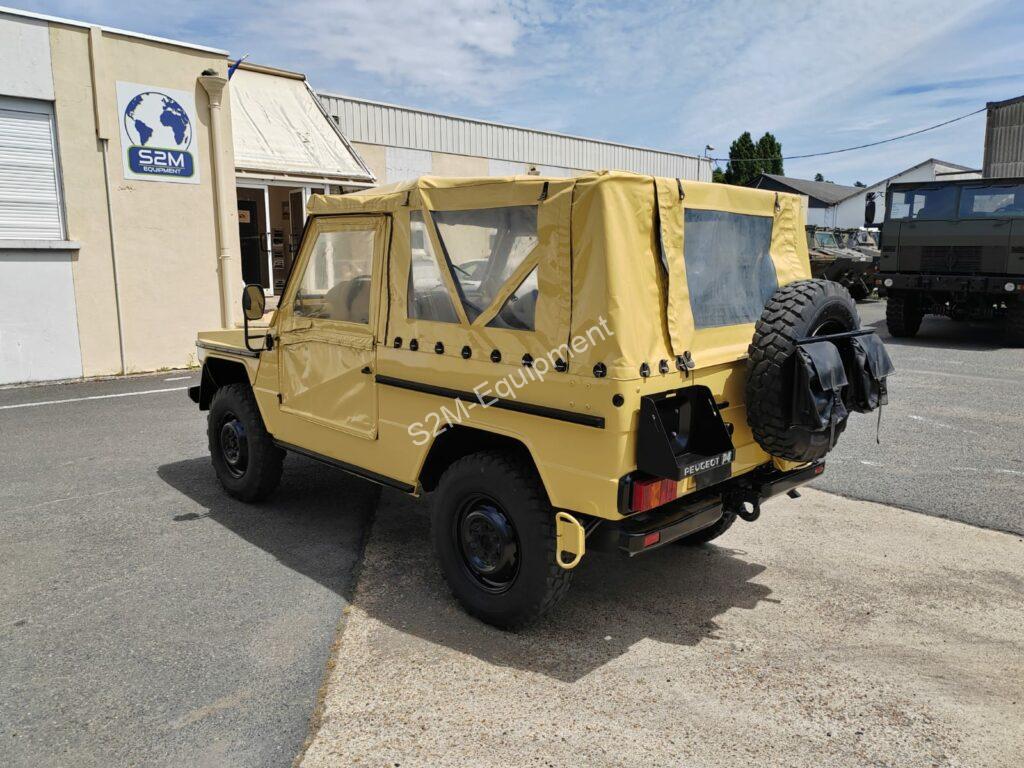 PEUGEOT P4 PEUGEOT P4 trois quart arrière